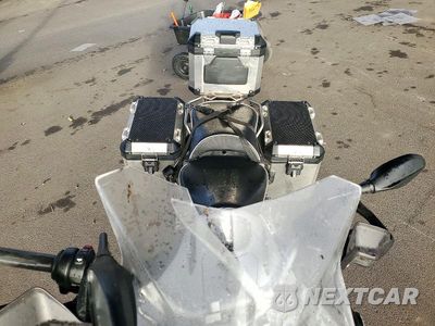 Piąte zdjęcie samochodu w środku: 2018 BMW R1200 GS ADVENTURE VIN:WB10A1202JZ899373 - miniatura