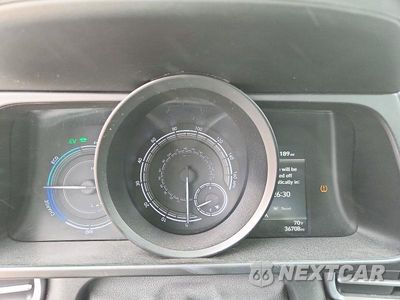 Zdjęcie 9 z 12 samochodu: 2023 HYUNDAI ELANTRA BLUE VIN:KMHLM4AJ4PU041536 - miniatura