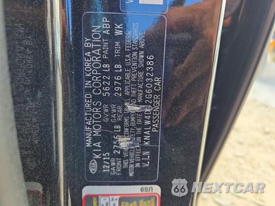 Zdjęcie 13 z 13 samochodu: 2016 KIA K900 LUXURY V8 VIN:KNALW4D42G6032386 - miniatura
