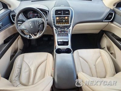Zdjęcie 8 z 13 samochodu: 2016 LINCOLN MKX SELECT VIN:2LMTJ8KR3GBL56990 - miniatura
