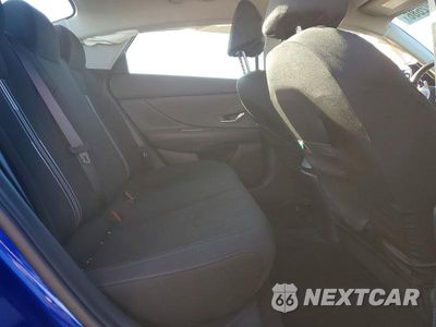 Zdjęcie 10 z 12 samochodu: 2023 HYUNDAI ELANTRA SEL VIN:KMHLM4AG5PU618885 - miniatura