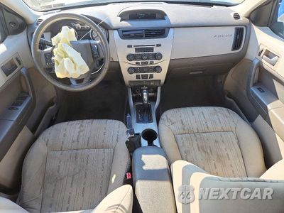 Zdjęcie 8 z 13 samochodu: 2009 FORD FOCUS SE VIN:1FAHP35N79W101752 - miniatura