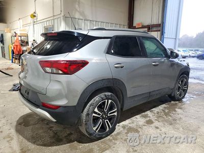 Trzecie zdjęcie samochodu z tyłu: 2025 CHEVROLET TRAILBLAZER LT VIN:KL79MPSL8SB090160 - miniatura