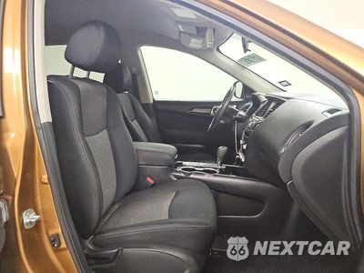Zdjęcie 14 z 14 samochodu: 2017 NISSAN PATHFINDER S VIN:5N1DR2MN1HC612755 - miniatura