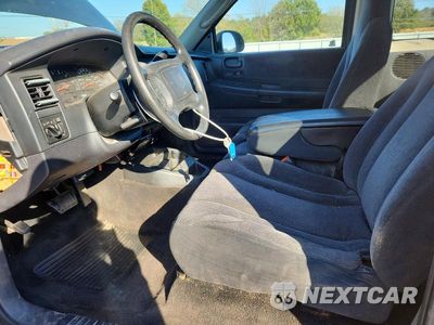 Zdjęcie 7 z 13 samochodu: 2004 DODGE DAKOTA SPORT VIN:1D7HG32N94S568689 - miniatura