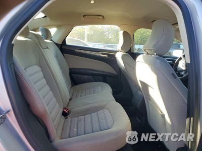 Zdjęcie 10 z 12 samochodu: 2019 FORD FUSION S VIN:3FA6P0G76KR215450 - miniatura