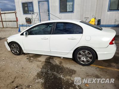 Drugie zdjęcie samochodu z przodu: 2010 HONDA CIVIC LX VIN:2HGFA1F50AH586617 - miniatura