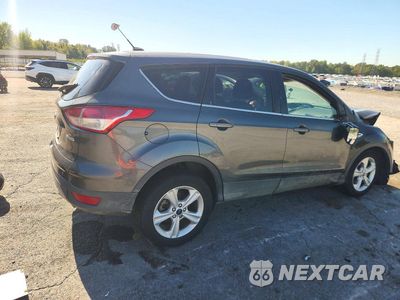 Trzecie zdjęcie samochodu z tyłu: 2015 FORD ESCAPE SE VIN:1FMCU0G97FUA18370 - miniatura