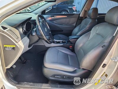 Zdjęcie 7 z 12 samochodu: 2013 HYUNDAI SONATA HYBRID VIN:KMHEC4A4XDA092977 - miniatura