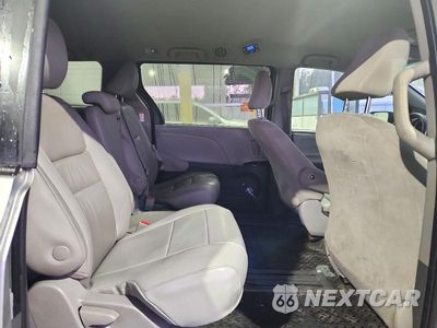 Zdjęcie 11 z 13 samochodu: 2020 TOYOTA SIENNA L VIN:5TDZZ3DC2LS027754 - miniatura