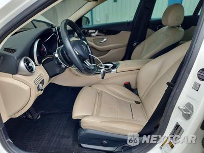 Zdjęcie 7 z 13 samochodu: 2016 MERCEDES-BENZ C 300 VIN:55SWF4JB2GU123941 - miniatura