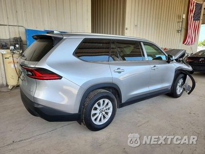Trzecie zdjęcie samochodu z tyłu: 2025 TOYOTA GRAND HIGHLANDER XLE VIN:5TDABAA54SS003210 - miniatura