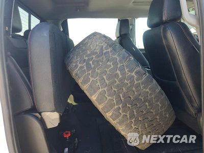 Zdjęcie 10 z 13 samochodu: 2023 CHEVROLET SILVERADO K1500 RST VIN:1GCUDEED3PZ299519 - miniatura