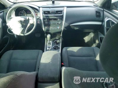 Zdjęcie 8 z 12 samochodu: 2014 NISSAN ALTIMA 2.5 S VIN:1N4AL3AP5EN374841 - miniatura