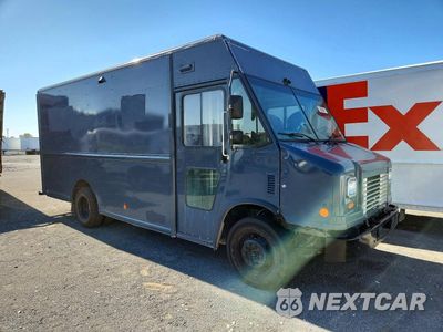 Czwarte zdjęcie samochodu z boku: 2021 FORD F59 DELIVERY TRUCK VIN:1F65F5KN6M0A04881 - miniatura