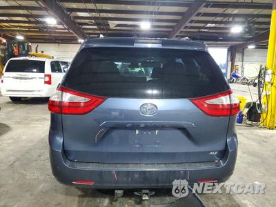Zdjęcie 6 z 14 samochodu: 2017 TOYOTA SIENNA XLE 8-PASSENGER VIN:5TDYZ3DC4HS803627 - miniatura