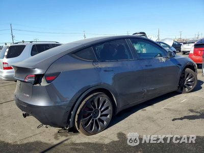 Trzecie zdjęcie samochodu z tyłu: 2020 TESLA MODEL Y VIN:5YJYGDEF0LF039597 - miniatura