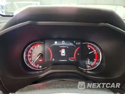 Zdjęcie 9 z 13 samochodu: 2023 TOYOTA RAV4 ADVENTURE VIN:2T3J1RFV2PW400415 - miniatura