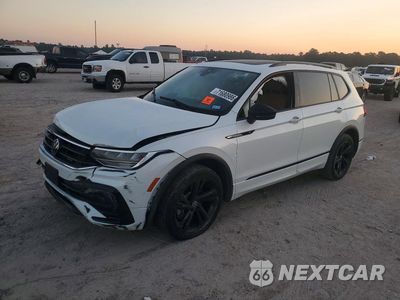 2024 VOLKSWAGEN TIGUAN SE R-LINE BLACK 3VVCB7AXXRM056440 - główne zdjęcie licytacji z USA - miniatura