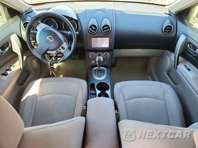 Zdjęcie 8 z 13 samochodu: 2010 NISSAN ROGUE S VIN:JN8AS5MVXAW147348 - miniatura