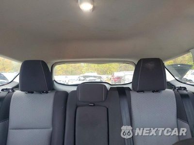 Zdjęcie 10 z 13 samochodu: 2018 FORD ESCAPE SE VIN:1FMCU9GD0JUC25989 - miniatura