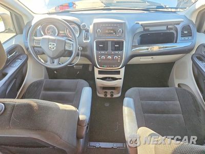 Zdjęcie 8 z 13 samochodu: 2015 DODGE GRAND CARAVAN SE VIN:2C4RDGBG0FR748695 - miniatura