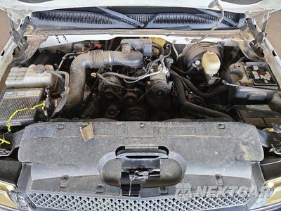 Zdjęcie 11 z 12 samochodu: 2005 CHEVROLET SILVERADO C1500 VIN:1GCEC19X85Z327185 - miniatura