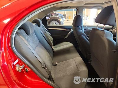 Zdjęcie 10 z 12 samochodu: 2009 CHEVROLET AVEO LT VIN:KL1TG56EX9B691409 - miniatura