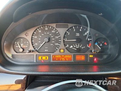 Zdjęcie 9 z 12 samochodu: 2002 BMW 325 CI VIN:WBABS33452PG83875 - miniatura