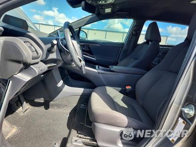 Zdjęcie 7 z 13 samochodu: 2023 SUBARU SOLTERRA PREMIUM VIN:JTMABABA4PA018144 - miniatura