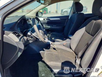 Zdjęcie 7 z 12 samochodu: 2016 NISSAN SENTRA S VIN:3N1AB7AP1GY311619 - miniatura