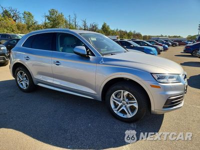 Czwarte zdjęcie samochodu z boku: 2018 AUDI Q5 PREMIUM PLUS VIN:WA1BNAFY5J2201339 - miniatura