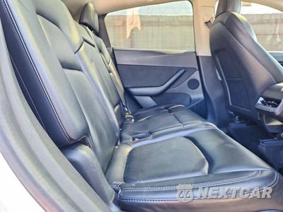 Zdjęcie 11 z 13 samochodu: 2022 TESLA MODEL Y VIN:7SAYGAEE8NF382301 - miniatura