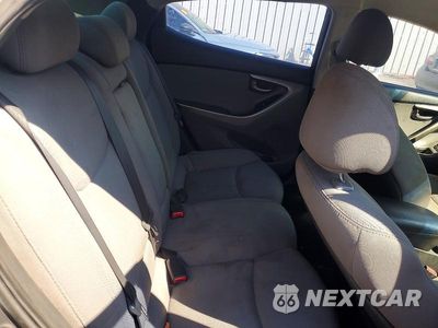 Zdjęcie 10 z 12 samochodu: 2013 HYUNDAI ELANTRA GLS VIN:5NPDH4AE7DH197589 - miniatura