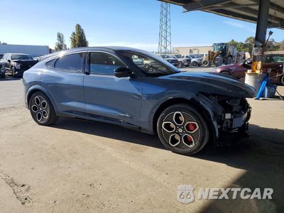 Czwarte zdjęcie samochodu z boku: 2023 FORD MUSTANG MACH-E GT VIN:3FMTK4SE2PMA04660 - miniatura
