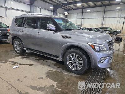 Czwarte zdjęcie samochodu z boku: 2017 INFINITI QX80 BASE VIN:JN8AZ2NE8H9153070 - miniatura