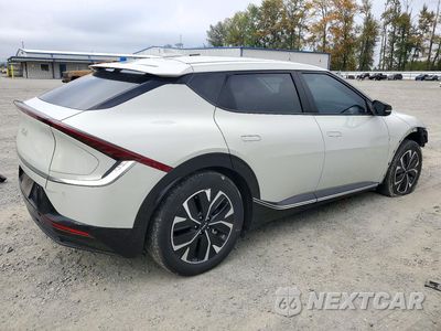 Trzecie zdjęcie samochodu z tyłu: 2023 KIA EV6 WIND VIN:KNDC3DLCXP5104574 - miniatura