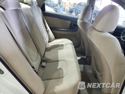 Zdjęcie 10 z 12 samochodu: 2006 KIA SPECTRA EX VIN:KNAFE121465235808 - miniatura