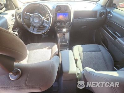 Zdjęcie 8 z 12 samochodu: 2011 JEEP PATRIOT SPORT VIN:1J4NF1GB8BD187852 - miniatura