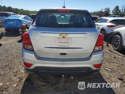 Zdjęcie 6 z 12 samochodu: 2018 CHEVROLET TRAX LS VIN:3GNCJKSBXJL174044 - miniatura