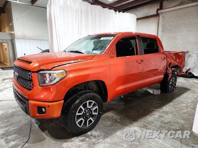 2018 TOYOTA TUNDRA CREWMAX SR5 5TFDY5F14JX742238 - główne zdjęcie licytacji z USA - miniatura