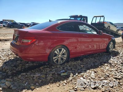 Trzecie zdjęcie samochodu z tyłu: 2013 MERCEDES-BENZ C 350 VIN:WDDGJ5HBXDG025554 - miniatura