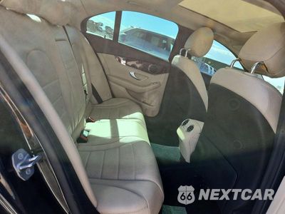 Zdjęcie 10 z 13 samochodu: 2016 MERCEDES-BENZ C 300 4MATIC VIN:55SWF4KB3GU158082 - miniatura