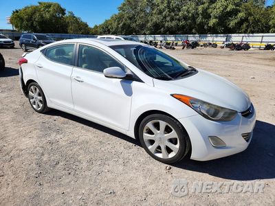 Czwarte zdjęcie samochodu z boku: 2013 HYUNDAI ELANTRA LIMITED VIN:5NPDH4AE6DH232266 - miniatura