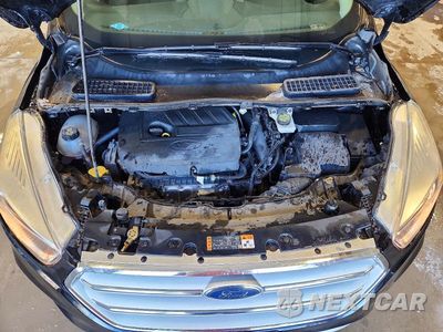 Zdjęcie 12 z 13 samochodu: 2018 FORD ESCAPE SE VIN:1FMCU0GD6JUD52323 - miniatura