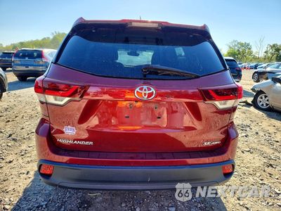Zdjęcie 6 z 13 samochodu: 2019 TOYOTA HIGHLANDER SE VIN:5TDJZRFH5KS601609 - miniatura