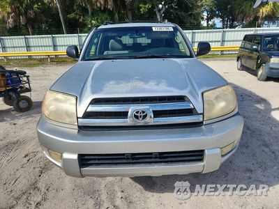 Piąte zdjęcie samochodu w środku: 2005 TOYOTA 4RUNNER SR5 VIN:JTEZU14R858037005 - miniatura
