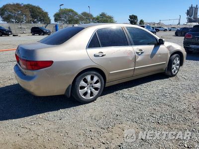 Trzecie zdjęcie samochodu z tyłu: 2005 HONDA ACCORD EX VIN:1HGCM56865A094397 - miniatura