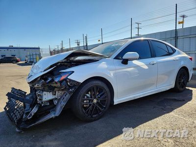 2025 TOYOTA CAMRY SE 4T1DAACK2SU574687 - główne zdjęcie licytacji z USA - miniatura