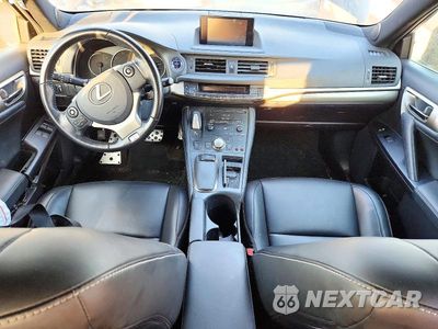 Zdjęcie 8 z 12 samochodu: 2017 LEXUS CT 200 VIN:JTHKD5BH9H2294123 - miniatura